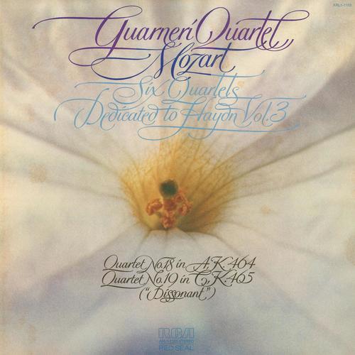 Imagen de apoyo de  MOZART, W.A.: String Quartets Nos. 18 and 19, "Dissonance" (Dedicated to Haydn, Vol. 3) (Guarneri Quartet)