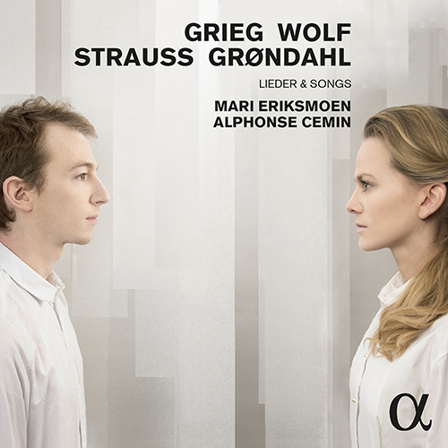 Imagen de apoyo de  Vocal Recital: Eriksmoen, Mari - GRIEG, E. / WOLF, H. / STRAUSS, R. / BACKER GRØNDAHL, A.