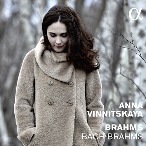 Imagen de apoyo de  BRAHMS, J.: Piano Pieces, Opp. 76, 79, 116 / 5 Studies for the Piano: No. 5. Chaconne by J.S. Bach (Vinnitskaya)
