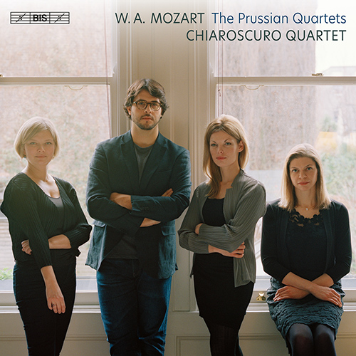 Imagen de apoyo de  MOZART, W.A.: String Quartets Nos. 21-23, "Prussian Nos. 1-3" (Chiaroscuro Quartet)