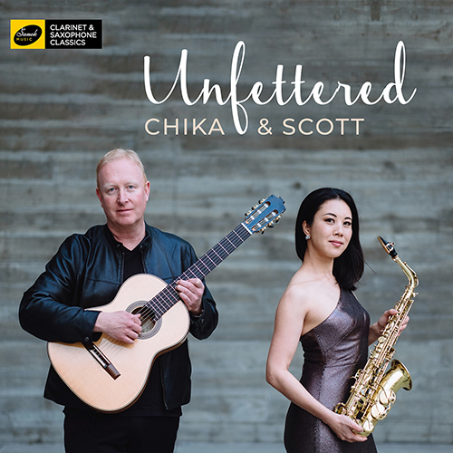 Imagen de apoyo de  Saxophone and Guitar Recital: Inoue, Chika / Morris, Scott - MOZART, W.A. / SCHUBERT, F. (Unfettered)