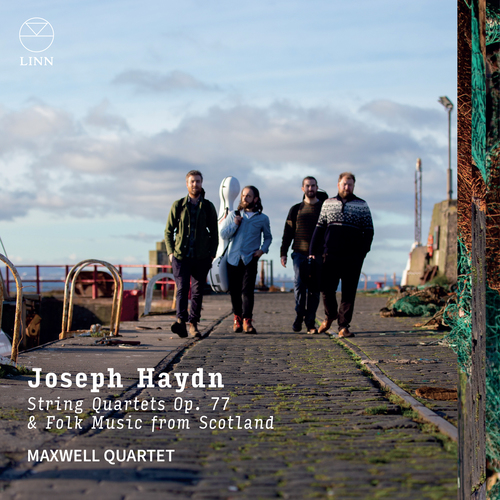 Imagen de apoyo de  HAYDN, J.: String Quartets Nos. 66 and 67 / Folk Music from Scotland (Maxwell Quartet)
