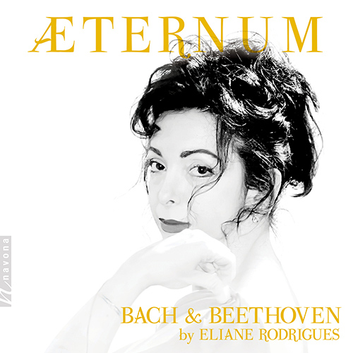 Imagen de apoyo de  BACH, J.S.: Organ Music / BEETHOVEN, L. van: Symphony No. 5 (arr. for piano) (Æternum) (E. Rodrigues)
