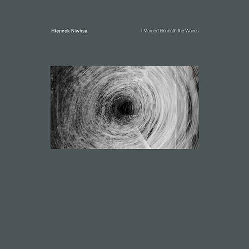 Imagen de apoyo de  NIWHSA, Htennek: I Married Beneath the Waves