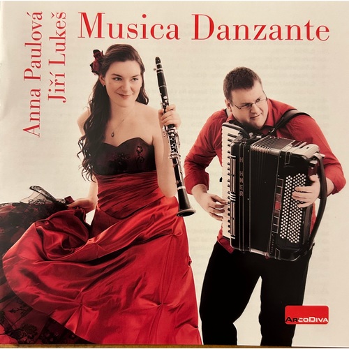 Imagen de apoyo de  Clarinet and Accordion Recital: Paulová, Anna / Lukeš, Jiří - BACH, J.S. / BARTÓK, B. / KOVÁCS, B. / PIAZZOLLA, A. (Musica Danzante)